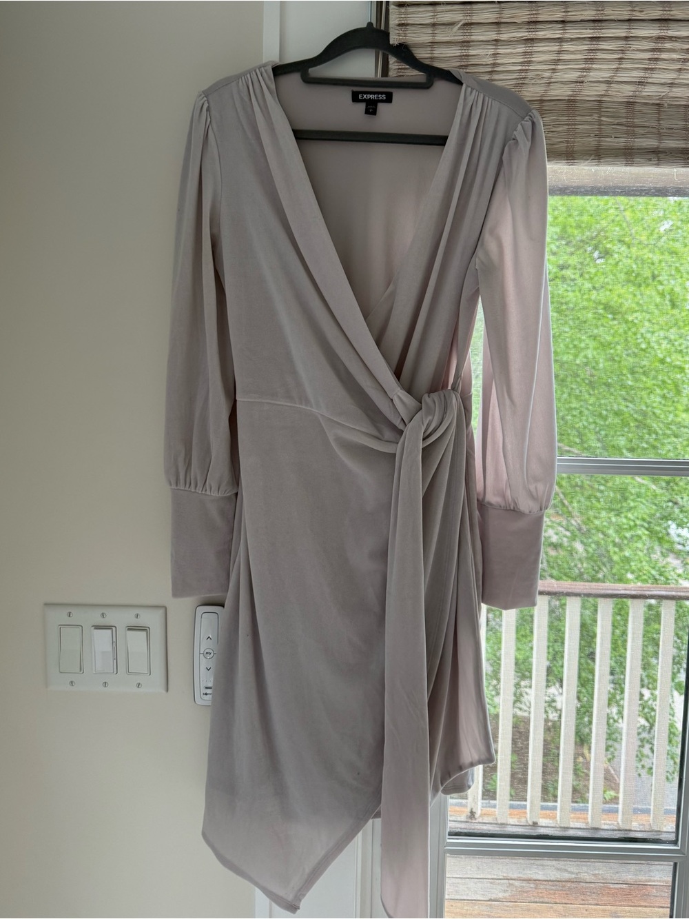 Express Women's Taupe/Light Gray Long Sleeve Wrap Dress with Tie